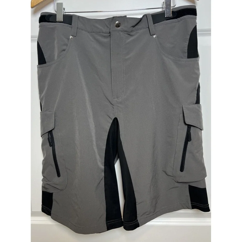 MTB Mountain Bike Cargo Shorts Mens XXL Gray Stretch Adjust Waist Chamois Ready